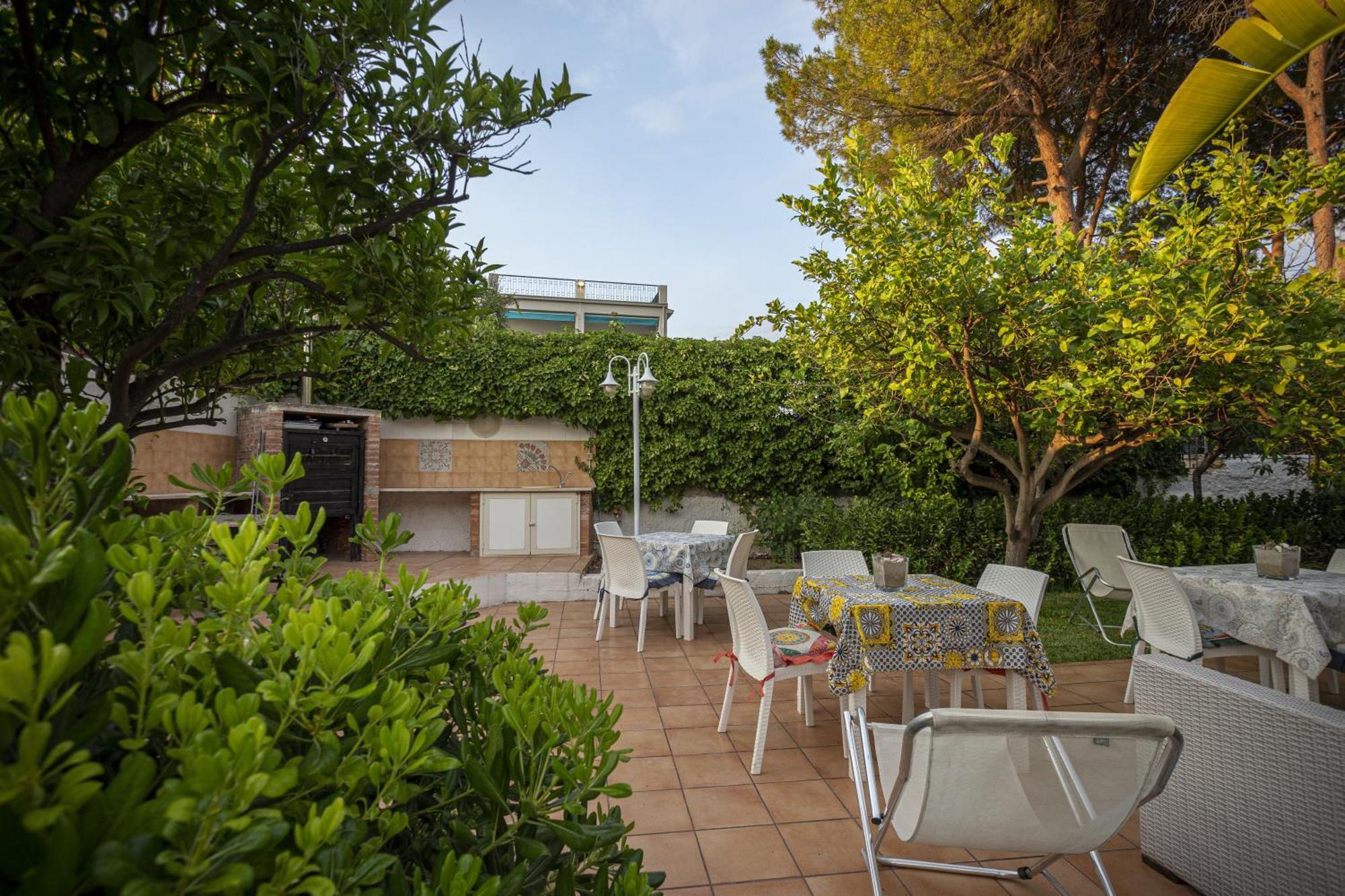 Small Luxury Apartments Pool And Sea View - Stella Del Mare Fontane Bianche Exterior photo